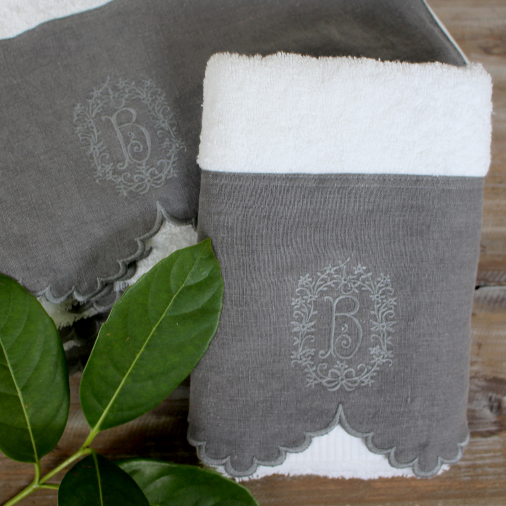LEAH Guest Towel Grey/White LEAH Guest Towel Grey/White