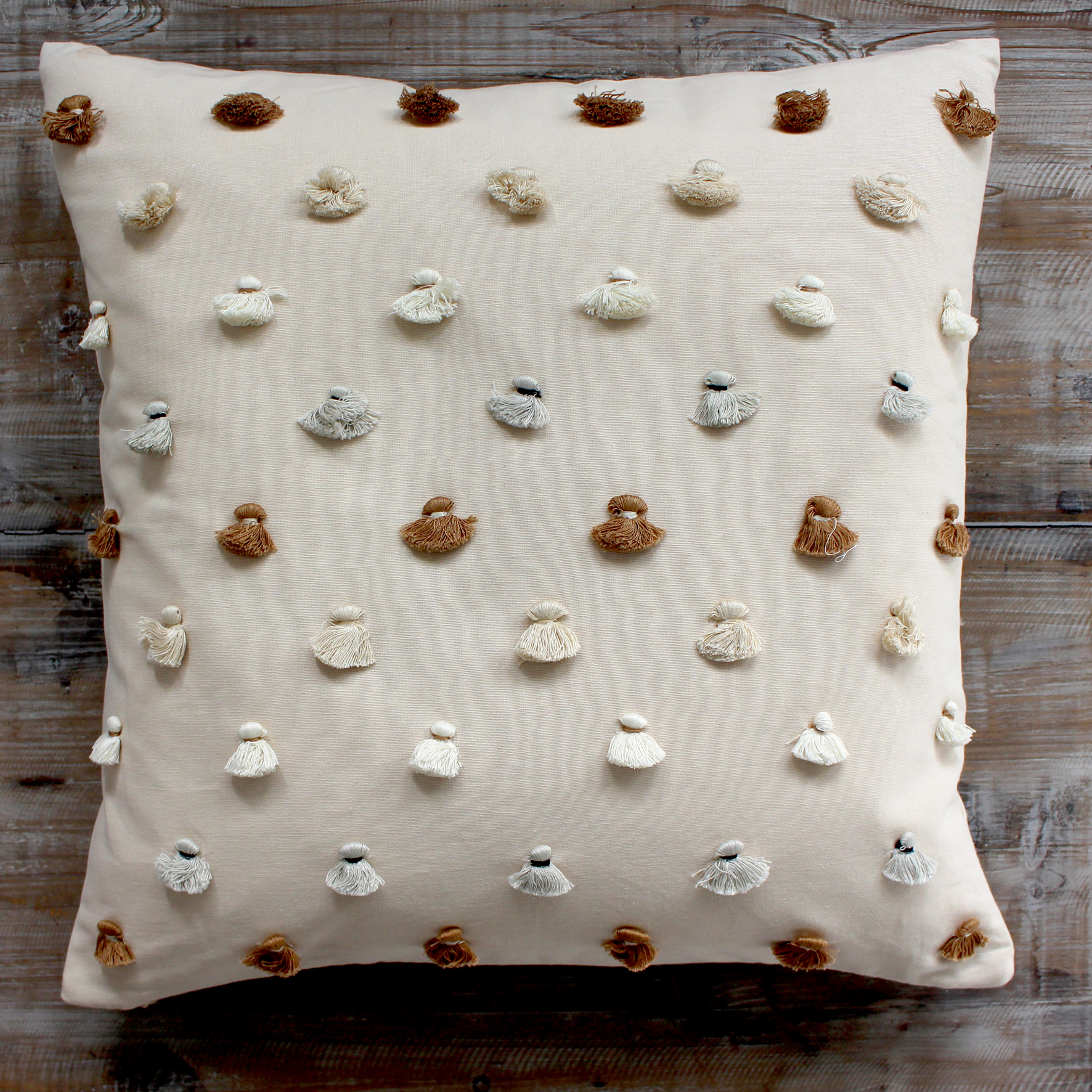 CARNIVAL TASSEL Ombre Linen Cushion CARNIVAL TASSEL Ombre Linen Cushion