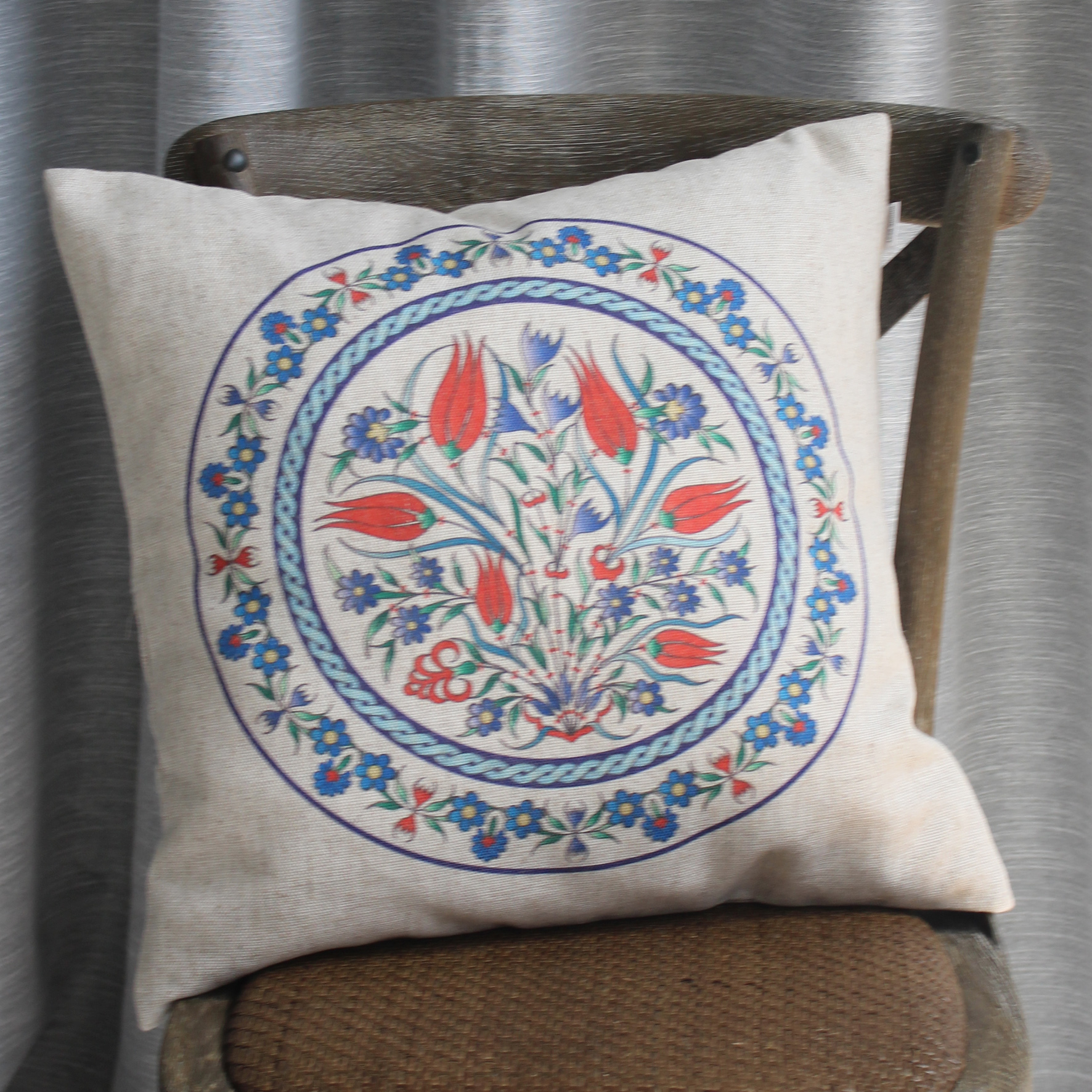 Merola Cushion Merola Cushion