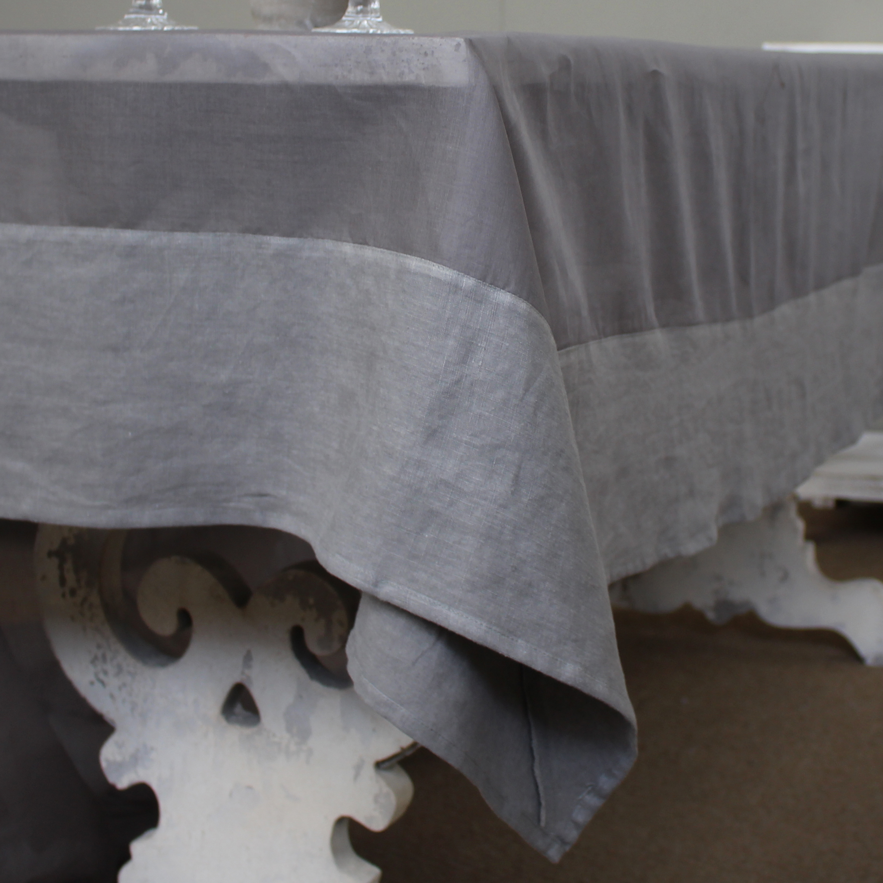 Stone Washed Table Cloth