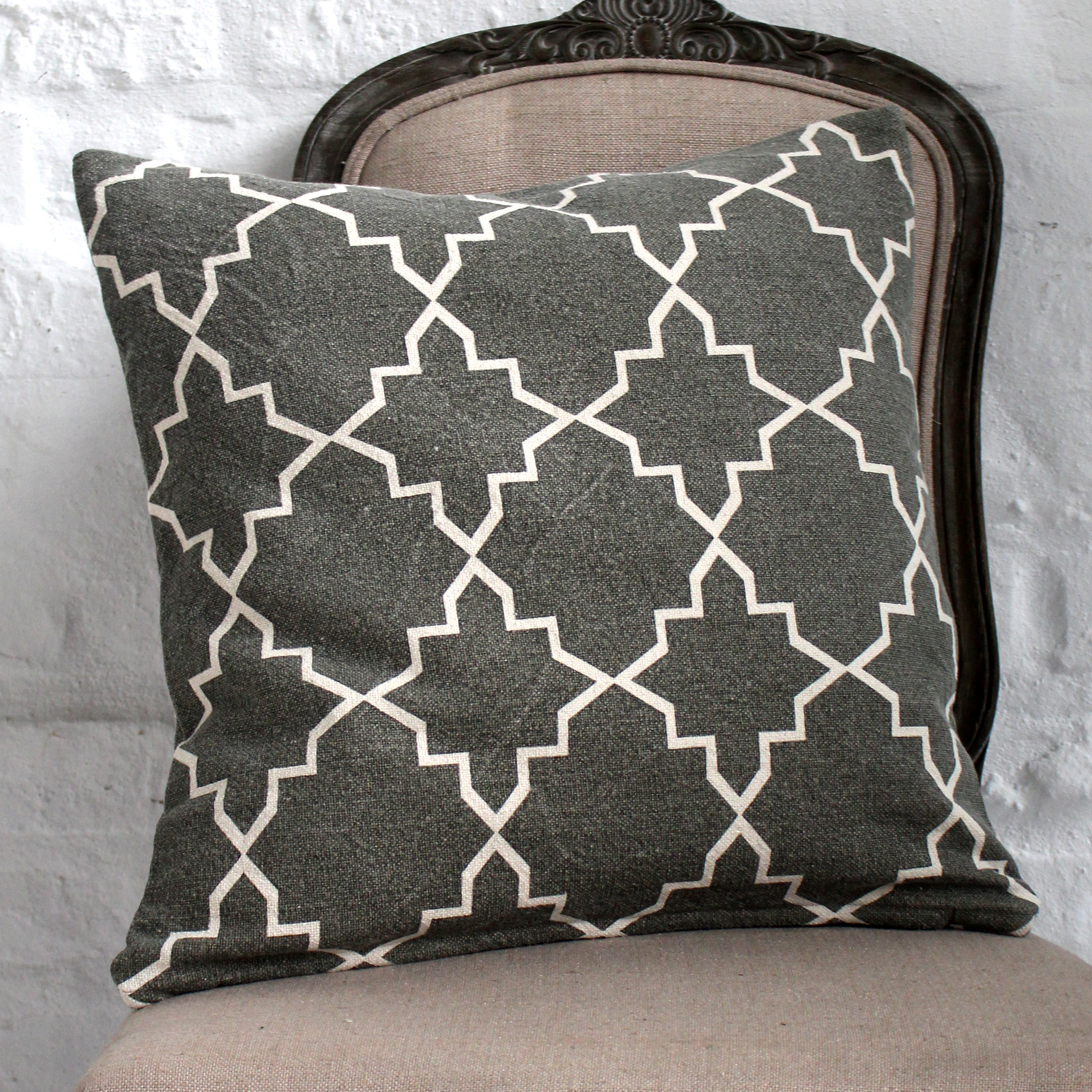 HONEYCOMB GRAVEL GREY Cushion