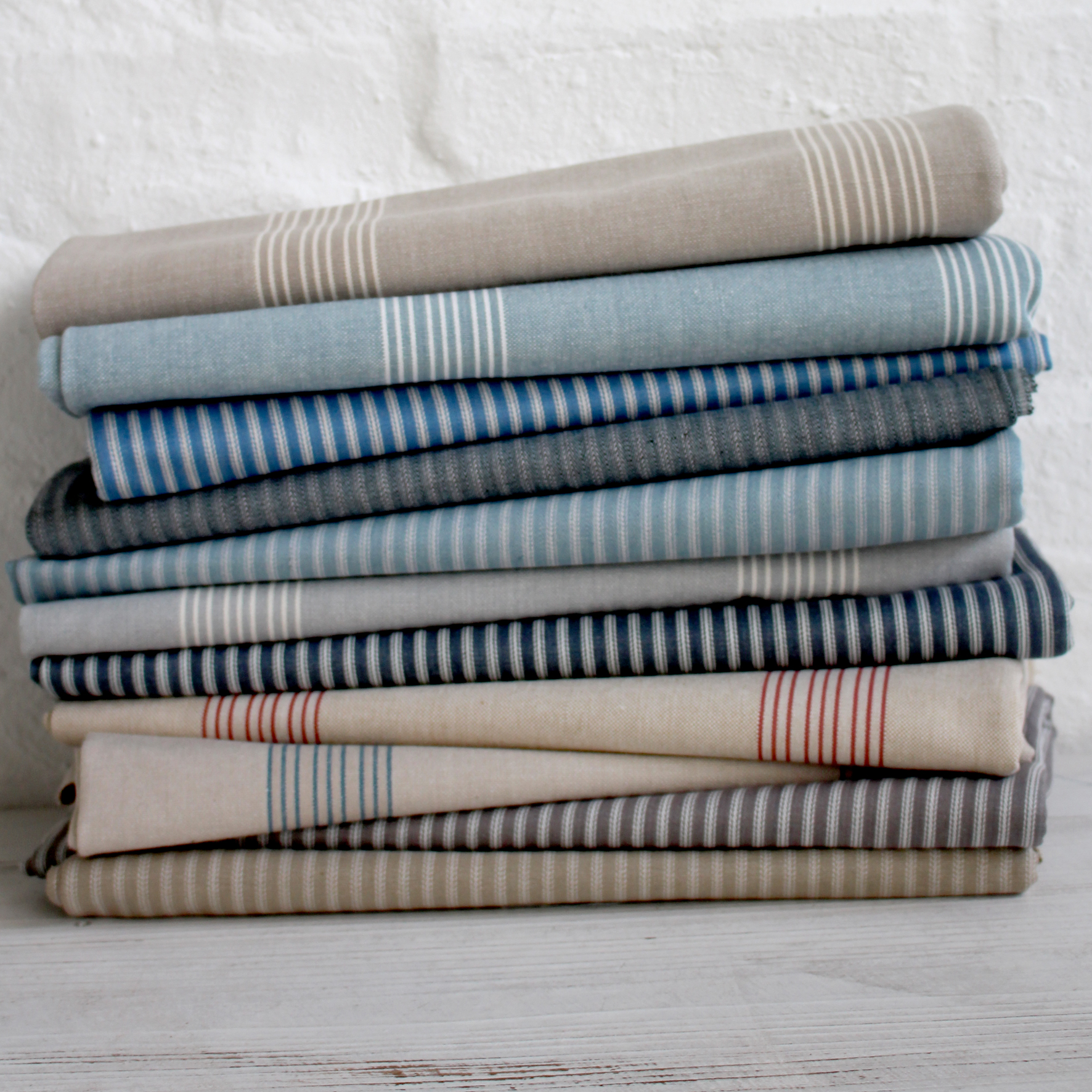 CUSHIONS BIGGIE BEST