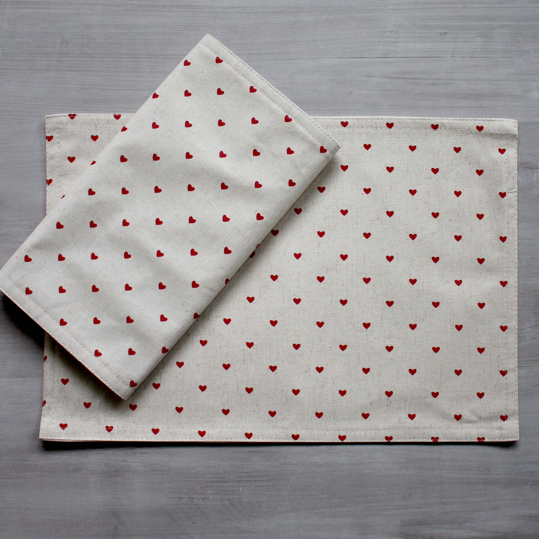 Tiny Red Heart Placemat Tiny Red Heart Placemat